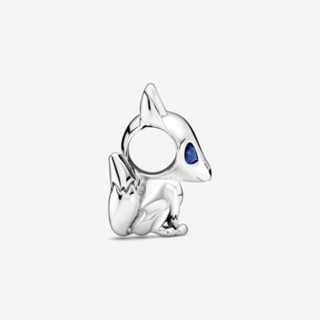 Blue-Eyed Fox Charm Pandora