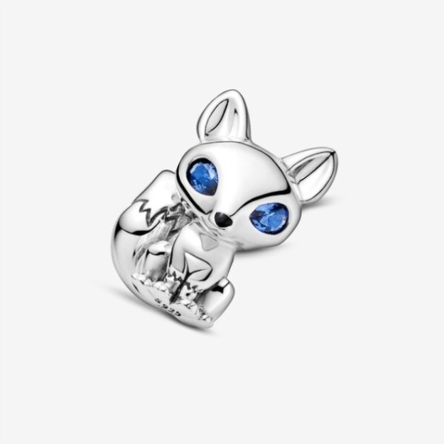 Blue-Eyed Fox Charm Pandora