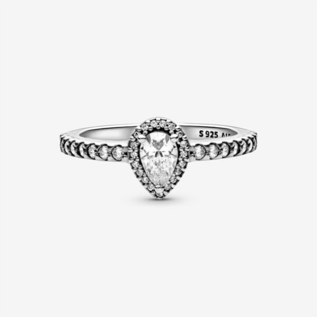 Classic Teardrop Halo Ring Pandora