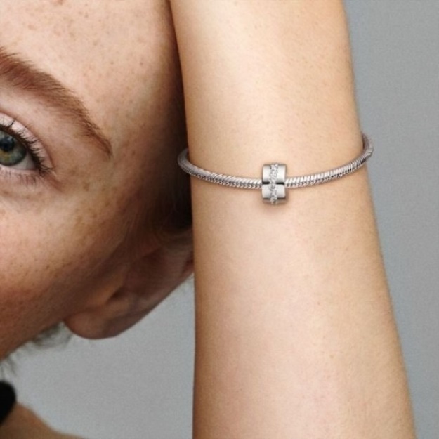 Clear Sparkling Row Clip Charm Pandora