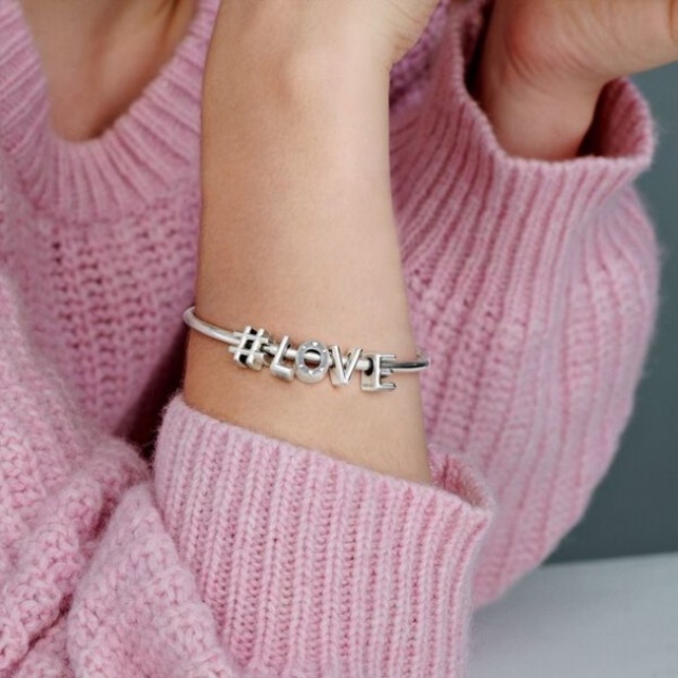 Letter V Alphabet Charm Pandora