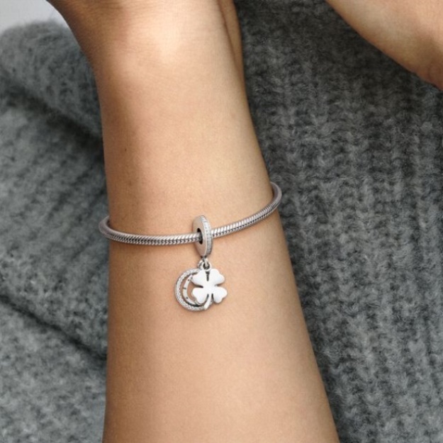 Lucky Four-Leaf Clover Dangle Charm Pandora