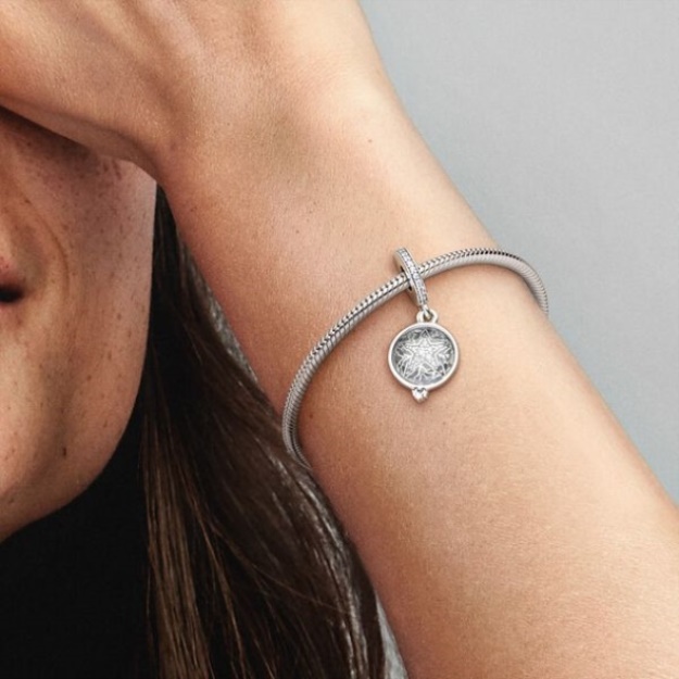 Magnified Star Double Dangle Charm-Final Sale Pandora