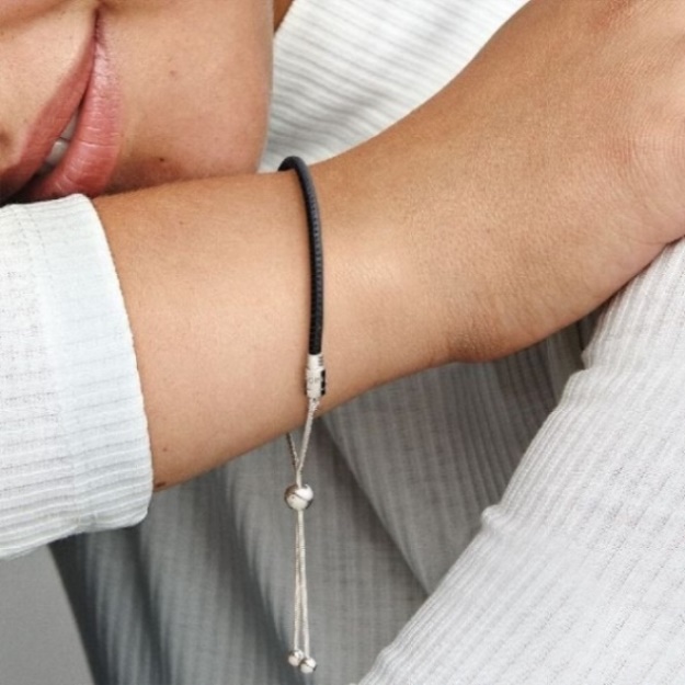 Moments Black Leather Slider Bracelet Pandora