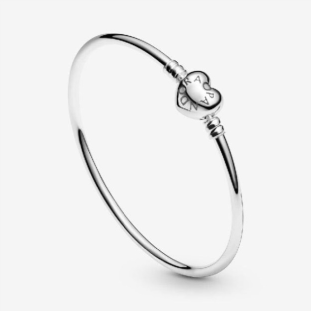 Moments Heart Clasp Bangle Pandora
