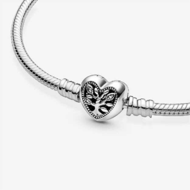 Moments Pandora Family Tree Heart Clasp Snake Chain Bracelet
