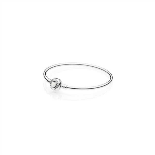 Moments Silver Loving Heart Clasp Bangle Pandora