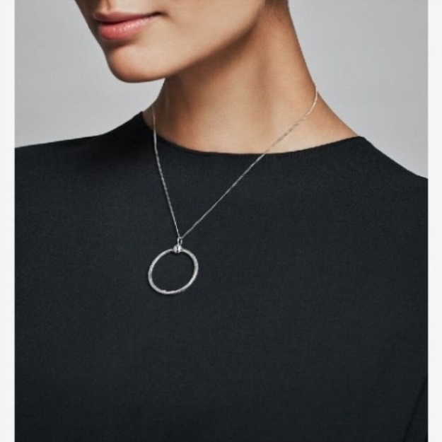 Moments Silver Medium O Pendant Pandora