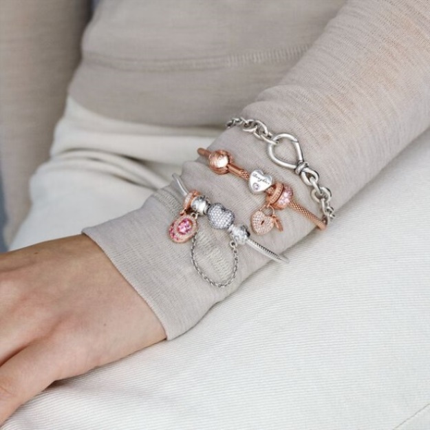 Pandora Chunky Infinity Knot Chain Bracelet
