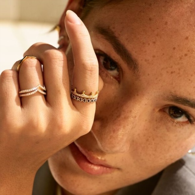 Pandora Clear Sparkling Crown Ring Gold Plated