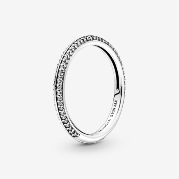 Pandora Me Chained Hearts Ring Set