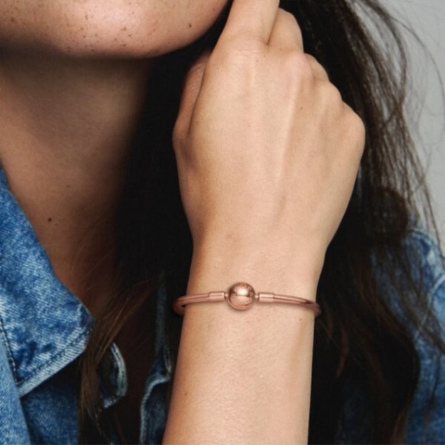 Pandora Moments Bangle Rose Gold Plated