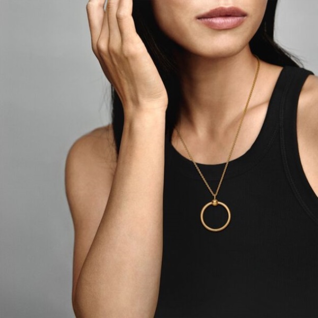Pandora Moments Medium O Pendant-Final Sale Gold Plated