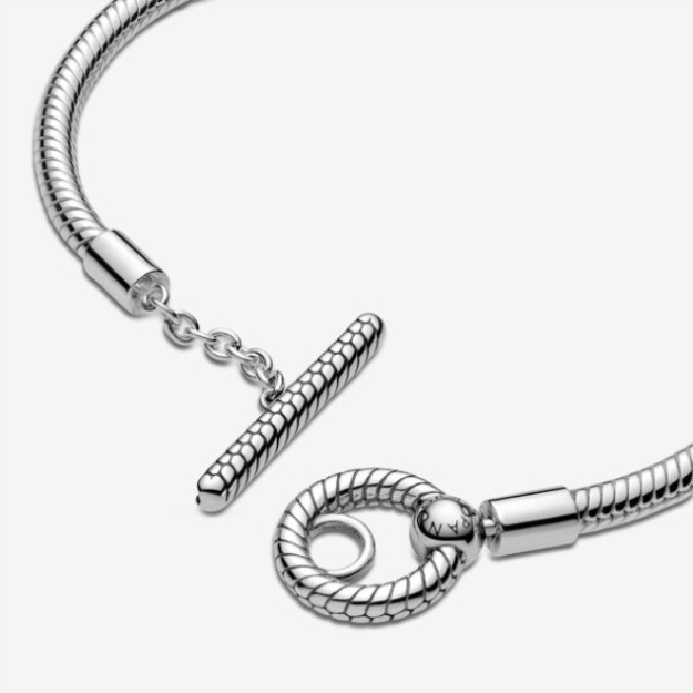 Pandora Moments Pink Heart T-Bar Bracelet Gift Set