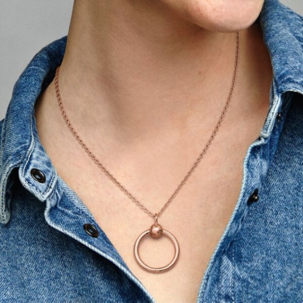 Pandora Moments Small O Pendant Rose Gold Plated