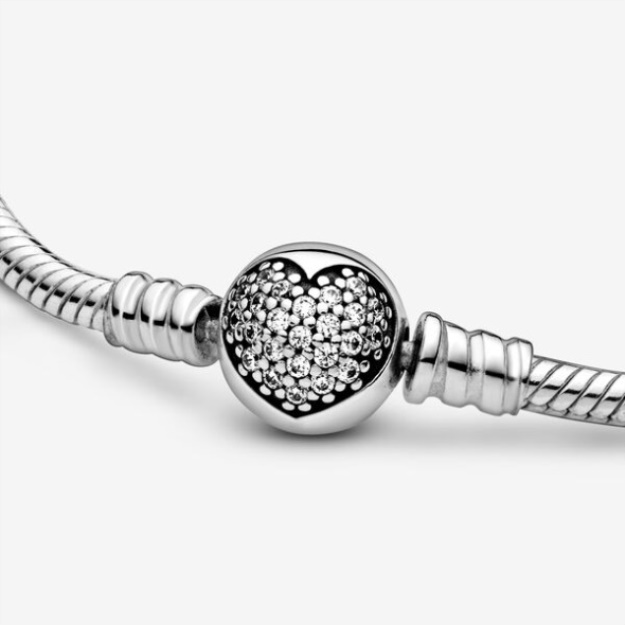 Pandora Moments Sparkling Heart Clasp Snake Chain Bracelet