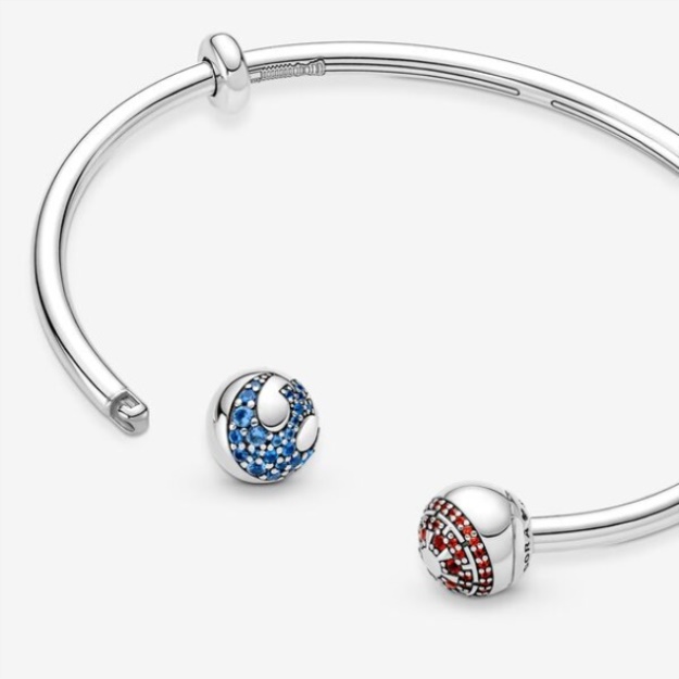 Pandora Moments Star Wars Light Dark Side Logo Open Bangle