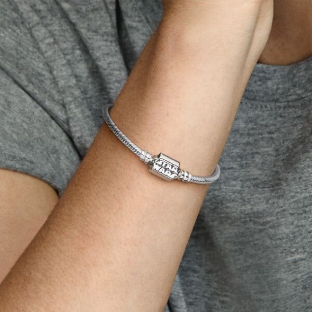 Pandora Moments Star Wars Snake Chain Clasp Bracelet