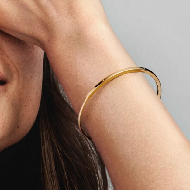 Pandora Signature I-D Bangle Gold