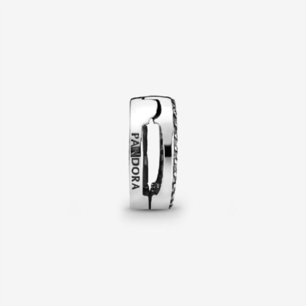 Reflexions Round Pave Clip Charm Pandora