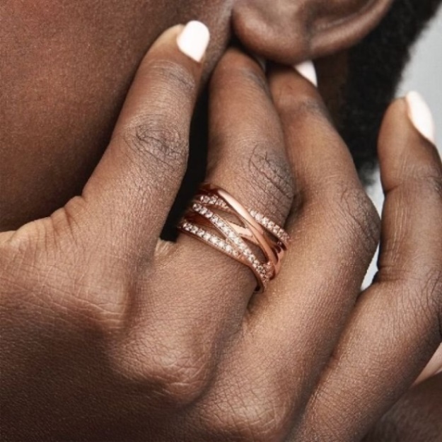 Rose Sparkling  Brand Pandora Polished Lines Ring