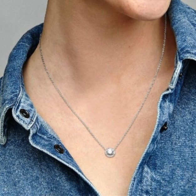 Round Sparkle Halo Necklace Pandora