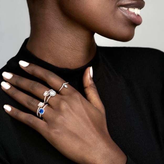 Round Sparkle Halo Ring Pandora
