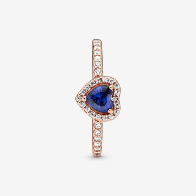 Sparkling Blue Elevated Heart Ring Pandora