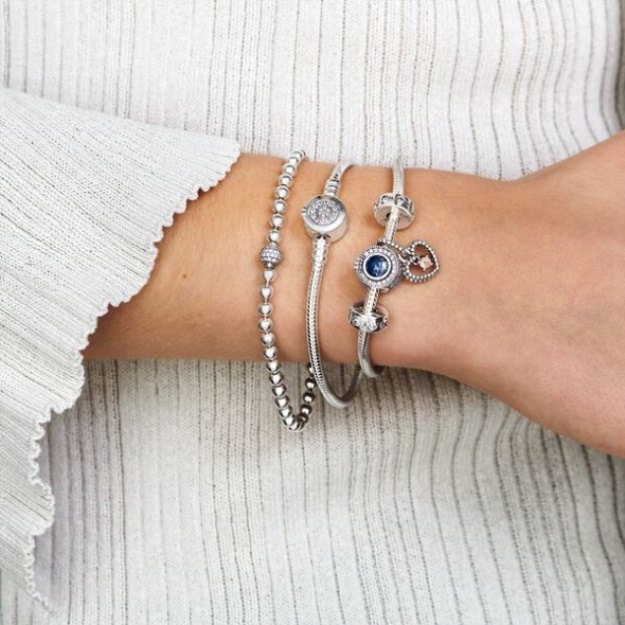 Sparkling Crown O Clip Charm Pandora