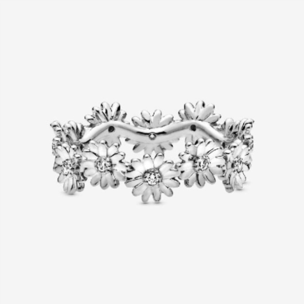 Sparkling Daisy Flower Crown Pandora Ring