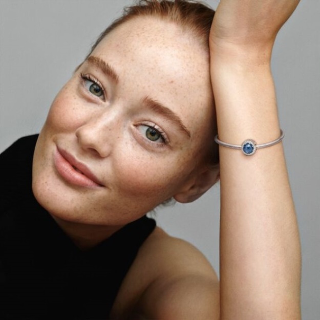Sparkling Dark Blue Charm Pandora
