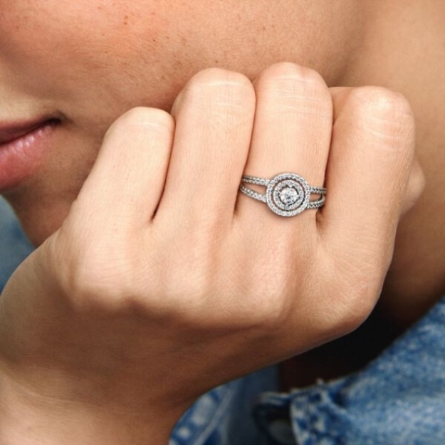 Sparkling Double Halo Ring Pandora