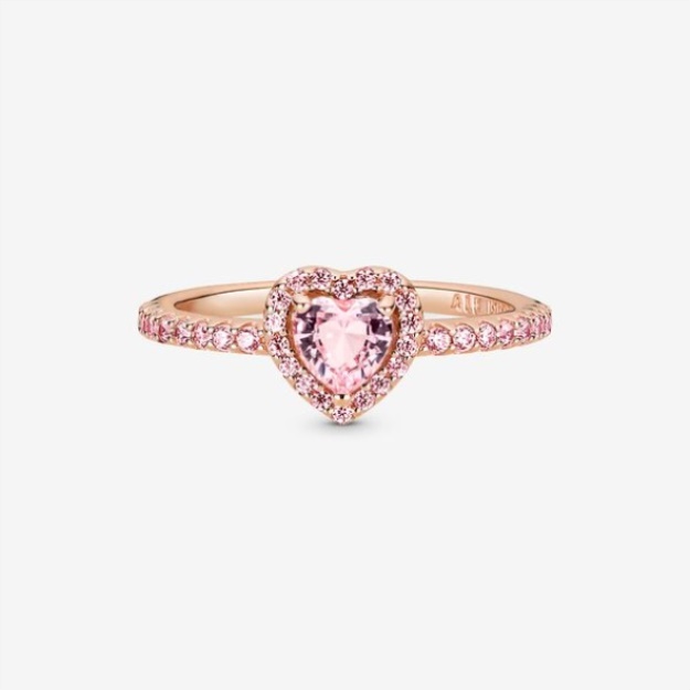 Sparkling Elevated Heart Ring Pandora