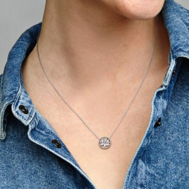 Sparkling Family Tree Necklace Pandora
