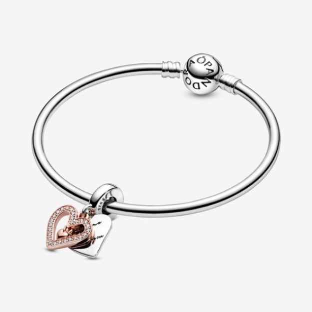 Sparkling Freehand Heart Dangle Charm Pandora