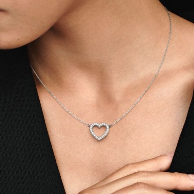 Sparkling Open Heart Necklace Pandora