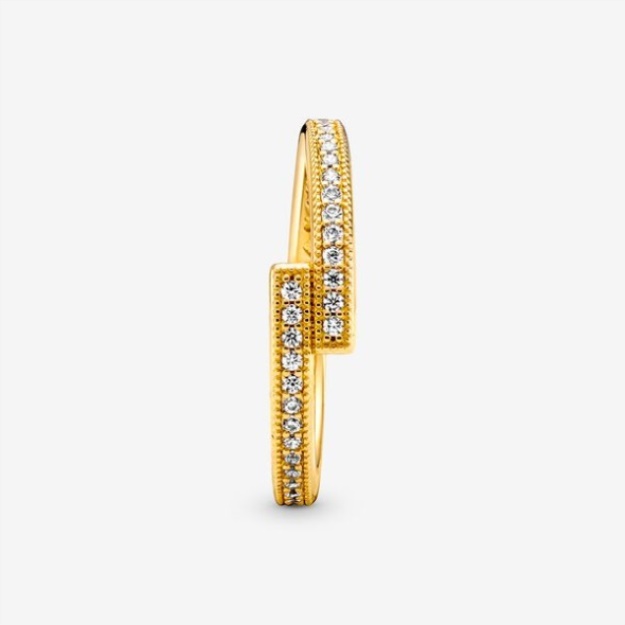 Sparkling Overlapping Ring Pandora Gold Plated