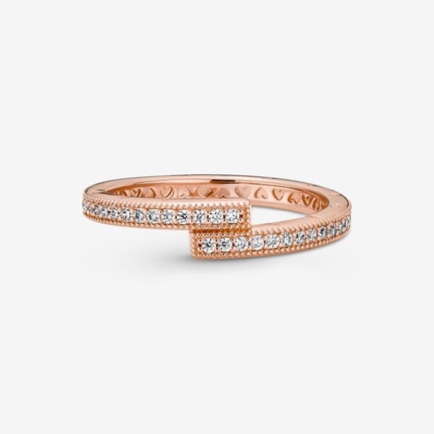 Sparkling Overlapping Ring Pandora Rose Gold Plated