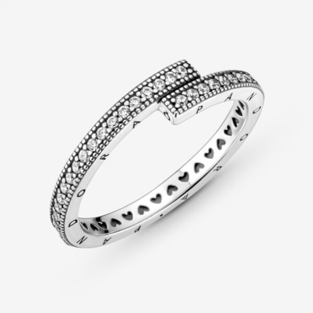 Sparkling Overlapping Ring Pandora Sterling Silver