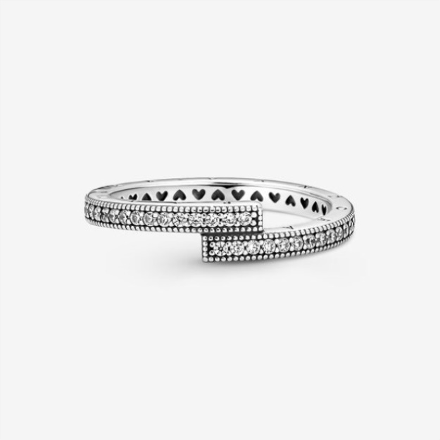 Sparkling Overlapping Ring Pandora Sterling Silver