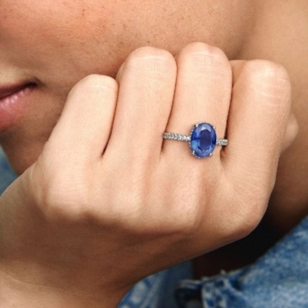 Sparkling Pandora Statement Blue Halo Ring
