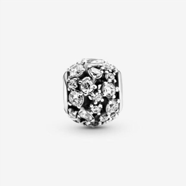 Sparkling Round Openwork Charm Pandora