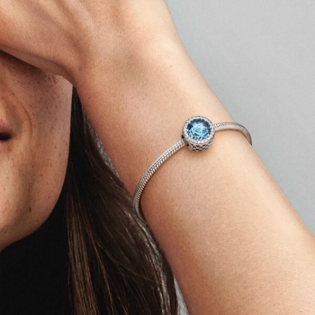 Sparkling Sky Blue Charm Pandora