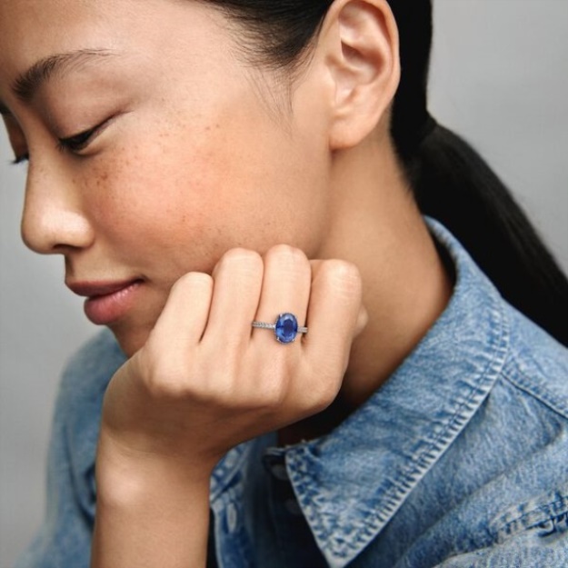 Sparkling Statement Halo Ring Pandora