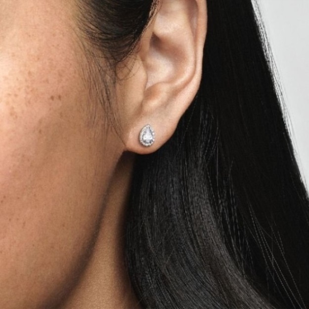 Sparkling Teardrop Halo Stud Earrings Pandora