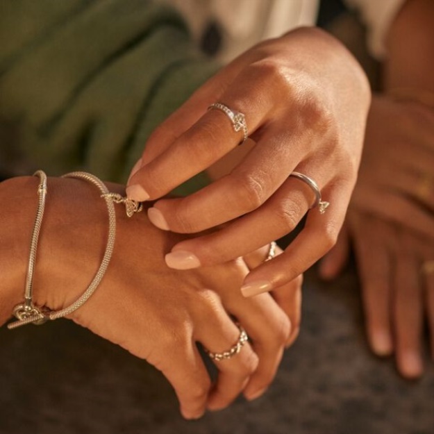 Two Sparkling Hearts Ring Pandora