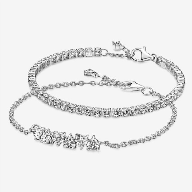 Pandora Endless Hearts Sparkling Bracelet Set